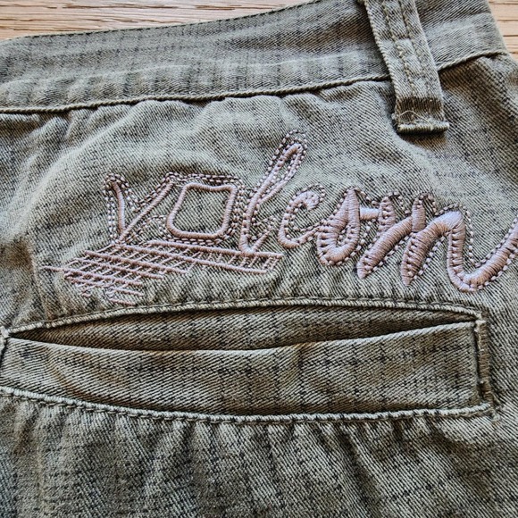 Volcom Other - Vtg Volcom Skate Shorts Grid Embroidered Logo Y2K streetwear Skatercore cargo